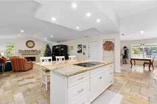 6011 Sea Grass Ln, Naples, FL 34116 - Photo 14