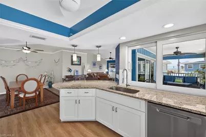 5612 Easy St, Fort Myers Beach, FL 33931 - Photo 14