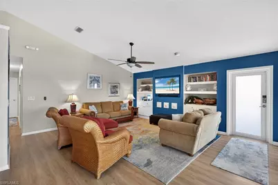 5612 Easy St, Fort Myers Beach, FL 33931 - Photo 8