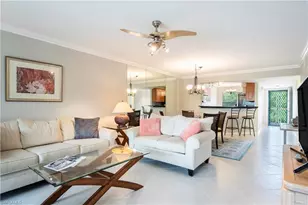 360 Horse Creek Dr, Naples, FL 34110 - Photo 6
