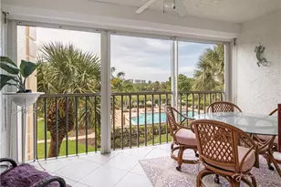 360 Horse Creek Dr, Naples, FL 34110 - Photo 22