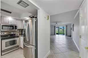 29 High Point Cir E, Naples, FL 34103 - Photo 6