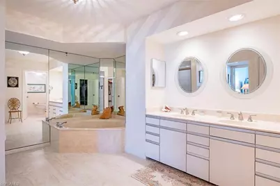 4401 Gulf Shore Blvd N #D306, Naples, FL 34103 - Photo 12