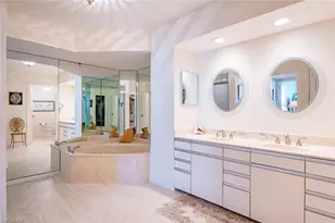 4401 Gulf Shore Blvd N, Naples, FL 34103 - Photo 12