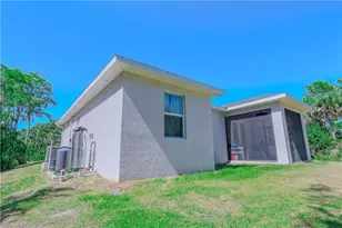3660 39th Ave NE, Naples, FL 34120 - Photo 6