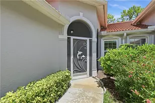 378 Melrose Pl, Naples, FL 34104 - Photo 2