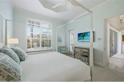 2292 Island Cove Cir, Naples, FL 34109 - Photo 16
