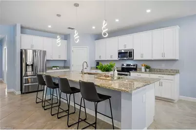 11400 Canopy Loop, Fort Myers, FL 33913 - Photo 6
