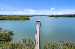 290 Naples Cove Dr, Naples, FL 34110 - Photo 24