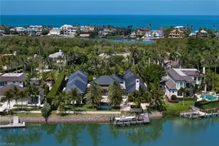 3655 Fort Charles Dr, Naples, FL 34102 - Photo 42