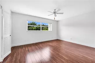 600 Valley Stream Dr, Naples, FL 34113 - Photo 16