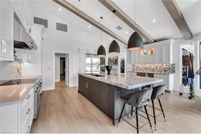 240 Silverado Dr, Naples, FL 34119 - Photo 4