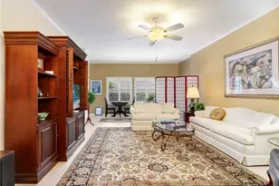 900 Arbor Lake Dr, Naples, FL 34110 - Photo 10
