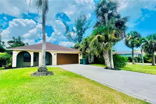 552 97th Ave N, Naples, FL 34108 - Photo 4