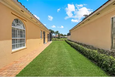 4024 Trinidad Way, Naples, FL 34119 - Photo 32