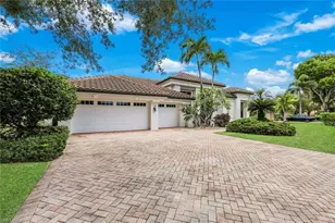 11726 Night Heron Dr, Naples, FL 34119 - Photo 2
