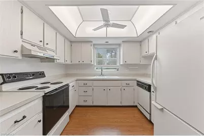 315 Saint Andrews Blvd #D5, Naples, FL 34113 - Photo 4
