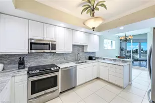 300 Dunes Blvd, Naples, FL 34110 - Photo 6