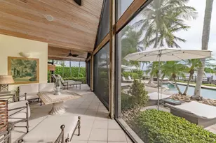 883 Galleon Dr, Naples, FL 34102 - Photo 36