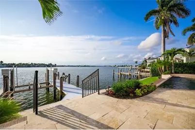 1942 Kingfish Rd, Naples, FL 34102 - Photo 42