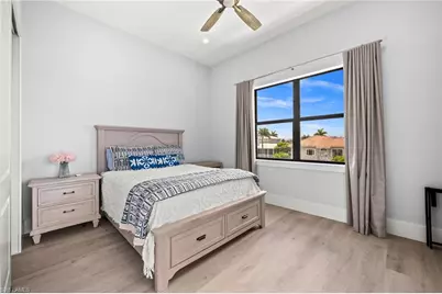 388 Pine Ave, Naples, FL 34108 - Photo 26