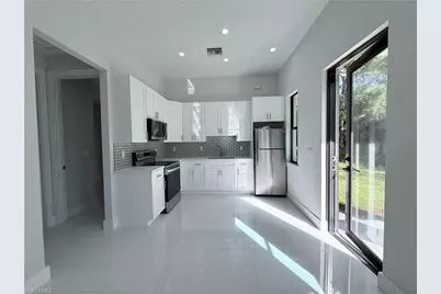 4681 18th Ave SE, Naples, FL 34117 - Photo 2