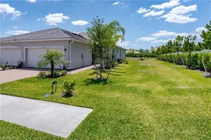 2140 Dragonfruit Wy, Naples, FL 34120 - Photo 30