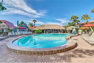 2555 Tamiami Trl N #115, Naples, FL 34103 - Photo 24