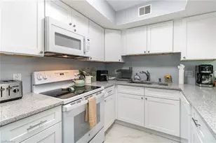 146 Clyburn Way W, Marco Island, FL 34145 - Photo 12