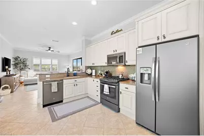 9205 Museo Cir #201, Naples, FL 34114 - Photo 8