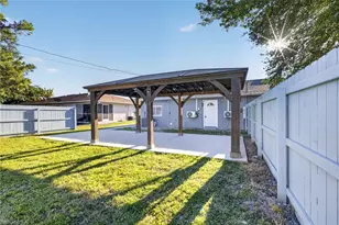 2400 55th Terrace SW, Naples, FL 34116 - Photo 4