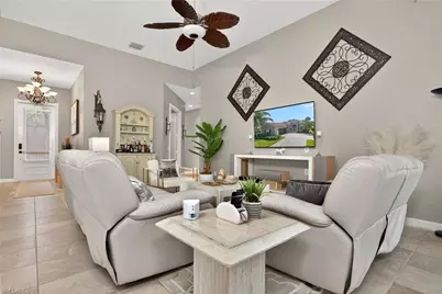 2271 Heydon Cir W, Naples, FL 34120 - Photo 2