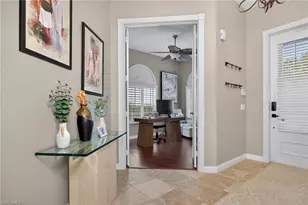2271 Heydon Cir W, Naples, FL 34120 - Photo 8