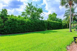 2271 Heydon Cir W, Naples, FL 34120 - Photo 24