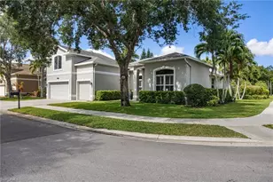 382 Burnt Pine Dr, Naples, FL 34119 - Photo 2