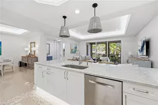 411 6th St S, Naples, FL 34102 - Photo 10
