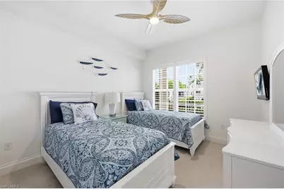 411 6th St S #202, Naples, FL 34102 - Photo 26