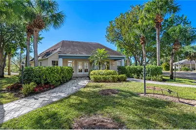 26658 Little John Ct #94, Bonita Springs, FL 34135 - Photo 22