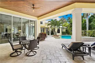 615 Binnacle Dr, Naples, FL 34103 - Photo 16