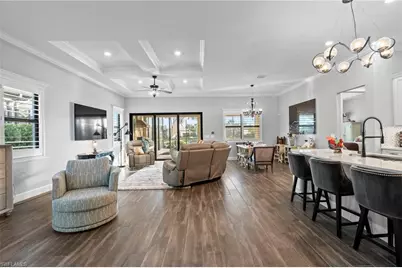 9811 Everglades Dr, Naples, FL 34120 - Photo 4