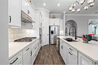 9811 Everglades Dr, Naples, FL 34120 - Photo 10