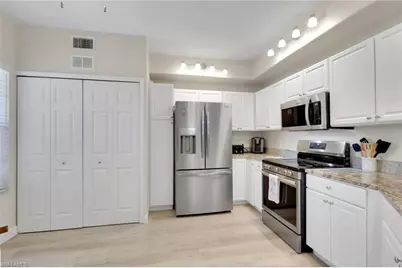 9653 Hemingway Ln #3304, Fort Myers, FL 33913 - Photo 6