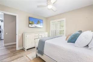 975 Tarpon Cove Dr, Naples, FL 34110 - Photo 30