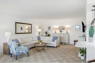 2400 Gulf Shore Blvd N #604, Naples, FL 34103 - Photo 8