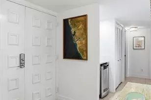 2400 Gulf Shore Blvd N, Naples, FL 34103 - Photo 4