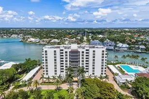 2400 Gulf Shore Blvd N, Naples, FL 34103 - Photo 38