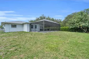 250 Willowick Dr, Naples, FL 34110 - Photo 14