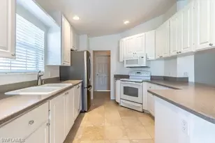 7872 Umberto Ct, Naples, FL 34114 - Photo 12