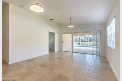7872 Umberto Ct, Naples, FL 34114 - Photo 14