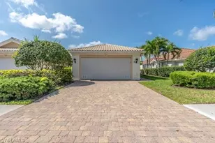 7872 Umberto Ct, Naples, FL 34114 - Photo 2